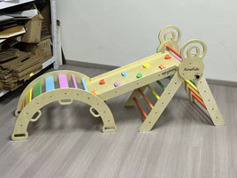 Triangle de Pikler tout en couleur 1 a 6 ans