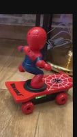 Jouet Spiderman sur Skateboard Lumineux – Figurine Héros Marvel pour Enfants*